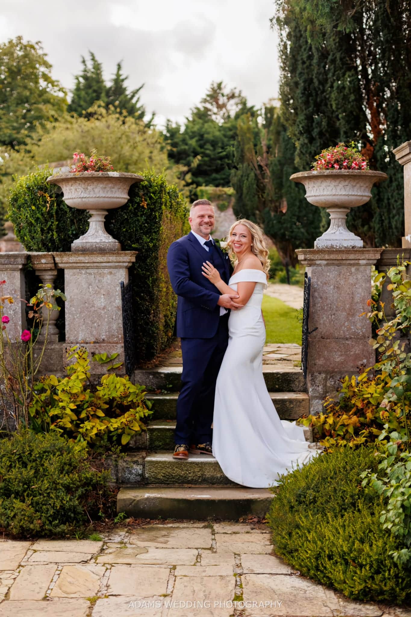 glamour-brides-joanna-eastwell-manor-bridal-hairstyle.jpg
